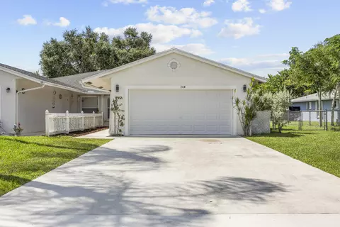 136 Sparrow Dr #B, Royal Palm Beach, FL 33411