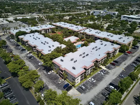 255 S Cypress Rd #342, Pompano Beach, FL 33060