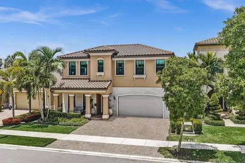12143 S Baypoint Cir, Parkland, FL 33076