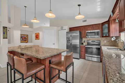 8576 Windy Cir, Boynton Beach, FL 33472