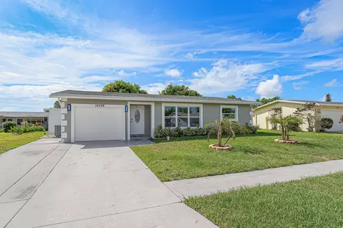 14598 Sunny Waters Ln, Delray Beach, FL 33484