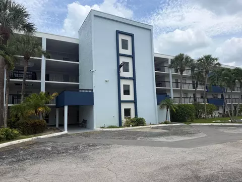 6000 NW 2nd Ave #433, Boca Raton, FL 33487
