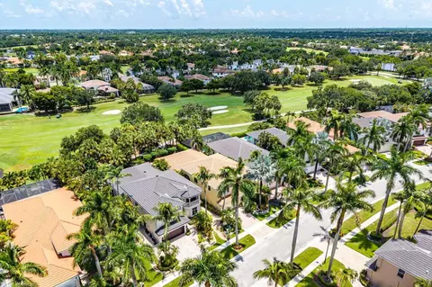 View/Area - 15968 Double Eagle Trl, Delray Beach, FL 33446 photo 2 of 10