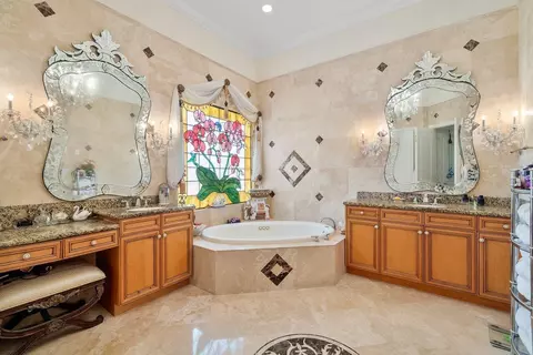 Bath - 15968 Double Eagle Trl, Delray Beach, FL 33446 photo 2 of 4