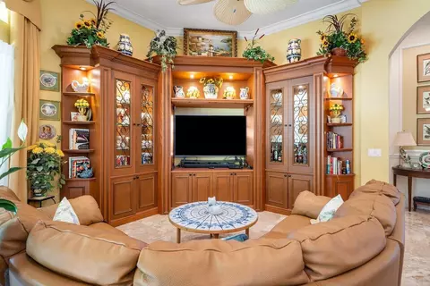 Living - 15968 Double Eagle Trl, Delray Beach, FL 33446 photo 3 of 3