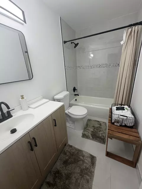 8700 NW 45th Ct, Lauderhill, FL 33351