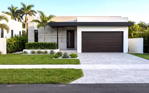 1235 NW 2nd Ave, Fort Lauderdale, FL 33311