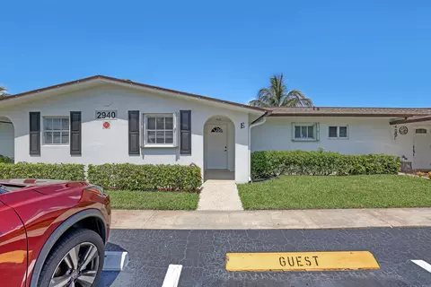 2940 Crosley Dr E, West Palm Beach, FL 33415
