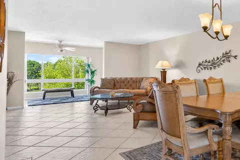 5906 Crystal Shores Dr #404, Boynton Beach, FL 33437