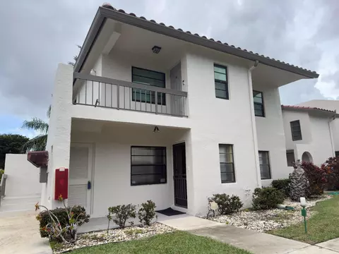 21338 Juego Cir #11G, Boca Raton, FL 33433