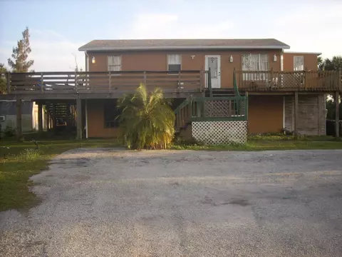 4157 Berkshire Rd, Saint James City, FL 33956