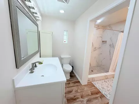 Bath - 1728 SW 8th St, Okeechobee, FL 34974 photo 4 of 4