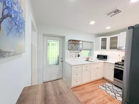 Kitchen - 1728 SW 8th St, Okeechobee, FL 34974 photo 1 of 5