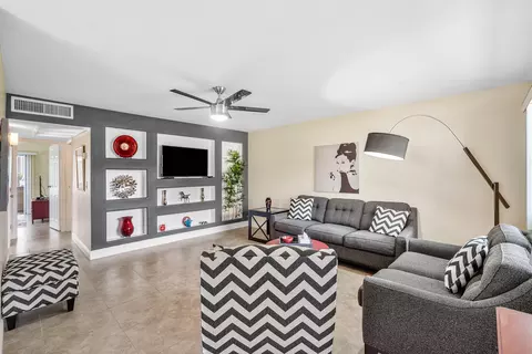 737 Flanders P Dr, Delray Beach, FL 33484