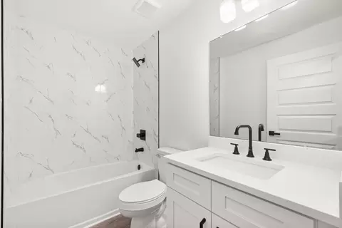 Bath - 5507 Sopera Dr, Sebring, FL 33872 photo 7 of 7