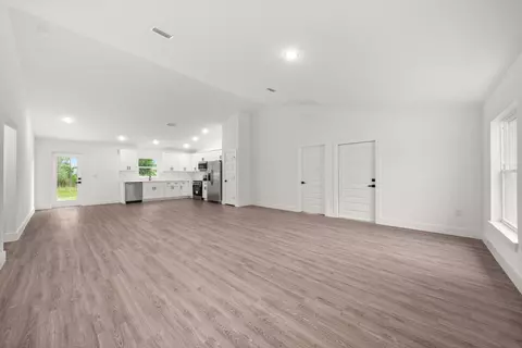 Living - 5507 Sopera Dr, Sebring, FL 33872 photo 1 of 4