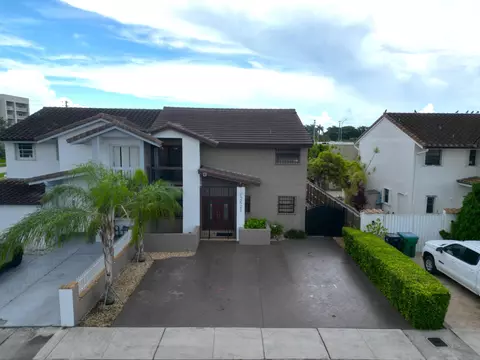 12621 SW 9th St, Miami, FL 33184