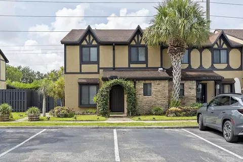 9184 NW 44th Ct, Sunrise, FL 33351