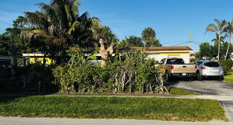 1270 NW 54th Ave, Lauderhill, FL 33313