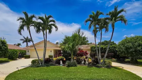 244 Walton-heath Dr, Atlantis, FL 33462
