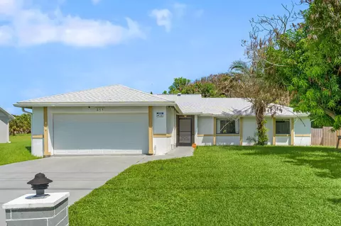 255 SW Glenwood Dr, Port Saint Lucie, FL 34984