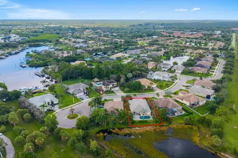 View/Area - 910 SW Lost River Shores Dr, Stuart, FL 34997 photo 7 of 9