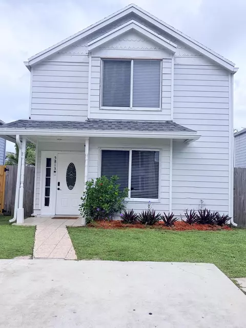5813 Wild Lupine Ct, West Palm Beach, FL 33415