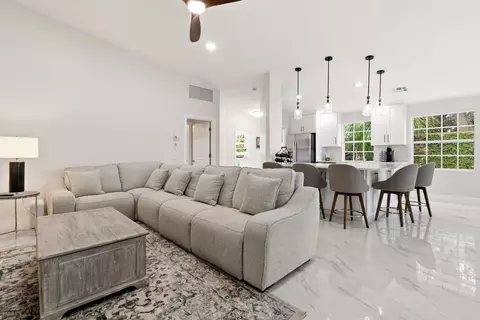 Living - 198 Brier Cir, Jupiter, FL 33458 photo 5 of 5