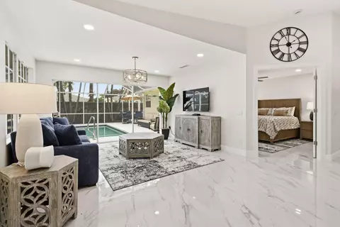 Living - 198 Brier Cir, Jupiter, FL 33458 photo 4 of 5