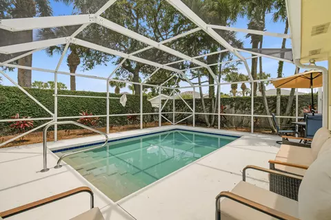 Exterior - 198 Brier Cir, Jupiter, FL 33458 photo 2 of 2