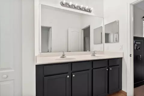 Bath - 9456 SW Merlin Ct, Stuart, FL 34997 photo 3 of 3