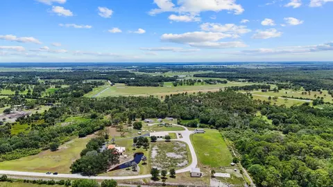 View/Area - 9999 NE 120th St, Okeechobee, FL 34972 photo 3 of 11