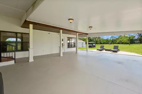 Exterior - 9999 NE 120th St, Okeechobee, FL 34972 photo 7 of 16