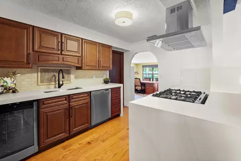 Kitchen - 9999 NE 120th St, Okeechobee, FL 34972 photo 2 of 3