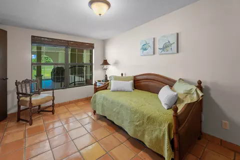 Bedroom - 9999 NE 120th St, Okeechobee, FL 34972 photo 8 of 9