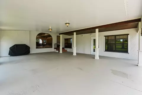 Exterior - 9999 NE 120th St, Okeechobee, FL 34972 photo 5 of 16