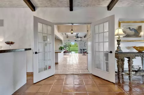 Entry Way - 9999 NE 120th St, Okeechobee, FL 34972 photo 2 of 2
