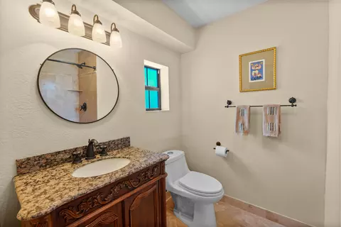 Bath - 9999 NE 120th St, Okeechobee, FL 34972 photo 4 of 7