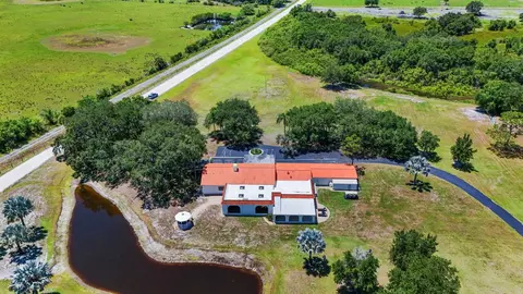 View/Area - 9999 NE 120th St, Okeechobee, FL 34972 photo 4 of 11