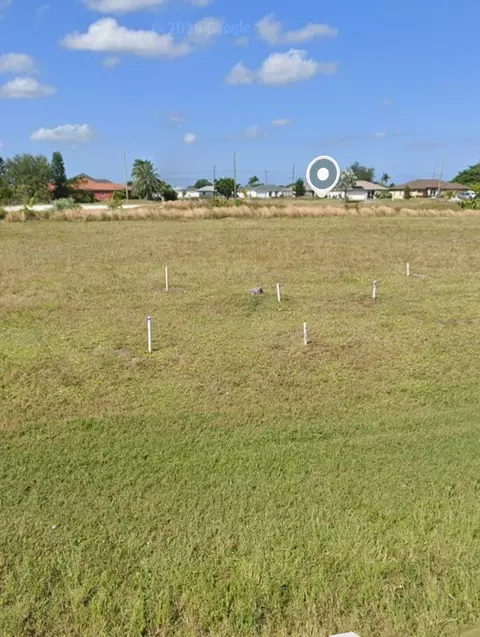1316 NW 9th Ave, Cape Coral, FL 33993