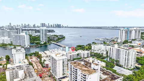 1670 Bay Rd #3F, Miami Beach, FL 33139