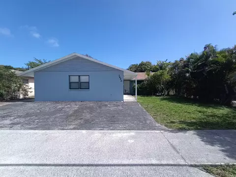 3640 Avenue J, West Palm Beach, FL 33404