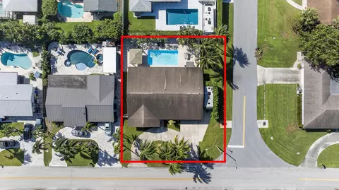 4430 Gardenia Dr, Palm Beach Gardens, FL 33410
