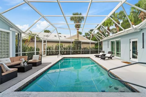 Exterior - 17104 Crossgate Dr, Jupiter, FL 33477 photo 1 of 5