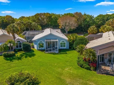 View/Area - 17104 Crossgate Dr, Jupiter, FL 33477 photo 2 of 11