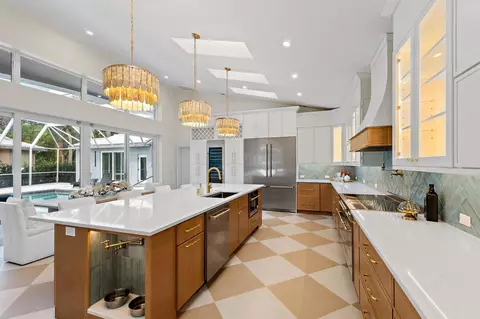 Kitchen - 17104 Crossgate Dr, Jupiter, FL 33477 photo 3 of 10