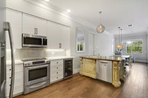 Kitchen - 314 Caravelle Dr, Jupiter, FL 33458 photo 1 of 3