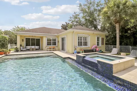 Exterior - 314 Caravelle Dr, Jupiter, FL 33458 photo 5 of 10