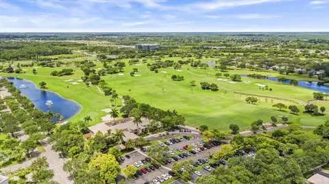 View/Area - 314 Caravelle Dr, Jupiter, FL 33458 photo 9 of 11