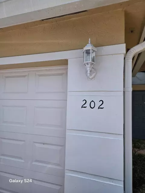 12418 Crystal Pointe Dr #101, Boynton Beach, FL 33437